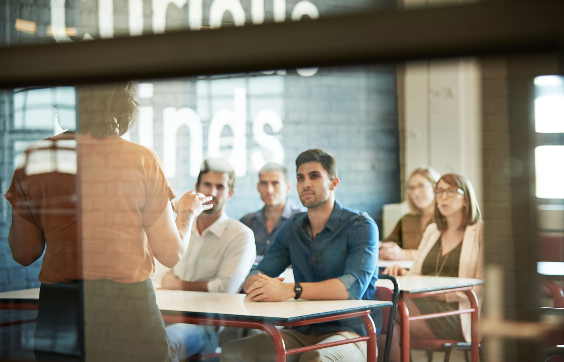 Business JaHou Classroom
